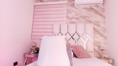 cataleya online show from February 11, 2026, 3:00 am