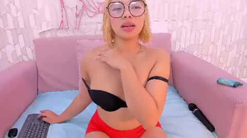 Snapshot of cataleya_bianchi chatting on June 12, 2026, 2:54 am Cataleya online show from June 12, 2026, 2:54 am