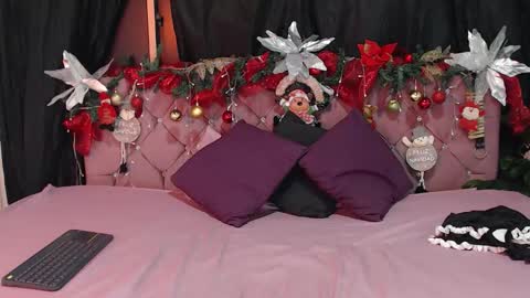 Cata Prins  online show from December 4, 2025, 10:57 am