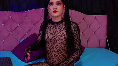 Snapshot of cataleya_divine chatting on June 6, 2026, 12:32 pm Cata Prins online show from June 6, 2026, 12:32 pm