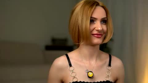 cataleya_kirk online show from April 29, 2026, 2:32 pm