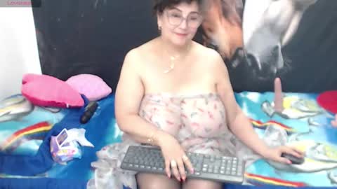 Snapshot of cataleya_mom_ chatting on February 23, 2025, 7:33 am cataleya online show from February 23, 2025, 7:33 am