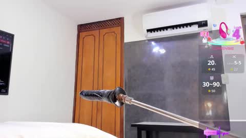 catalina_spec online show from March 4, 2026, 1:44 am