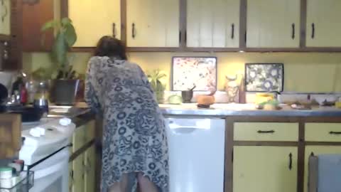 Snapshot of catalystic chatting on November 9, 2025, 10:46 am CATALYSTIC online show from November 9, 2025, 10:46 am