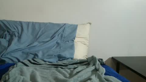 Snapshot of catchthiscum chatting on June 19, 2026, 9:40 pm catchthiscum online show from June 19, 2026, 9:40 pm