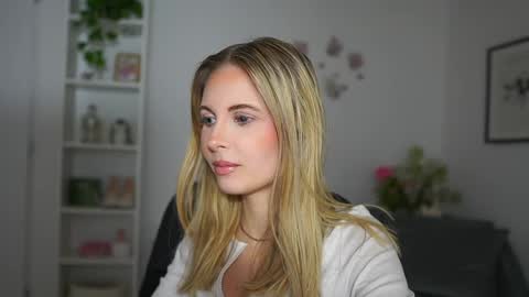 Snapshot of catecrago_ chatting on February 28, 2025, 8:53 am catecrago online show from February 28, 2025, 8:53 am