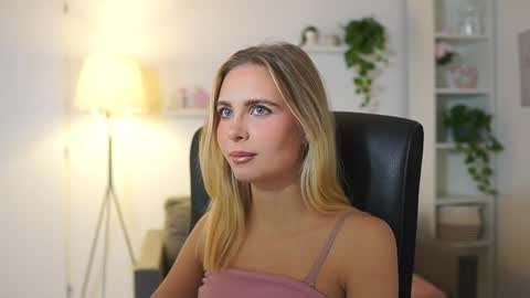 Snapshot of catecrago_ chatting on November 26, 2025, 8:59 am catecrago online show from November 26, 2025, 8:59 am