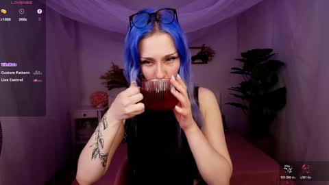 Anna  online show from April 25, 2026, 1:41 am
