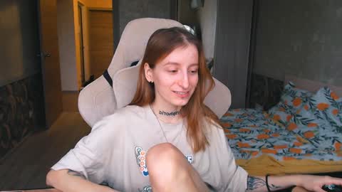 Snapshot of cath_dysphoria_ chatting on December 7, 2024, 6:43 am CATH online show from December 7, 2024, 6:43 am