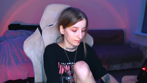 Snapshot of cath_dysphoria_ chatting on January 20, 2025, 8:40 pm CATH online show from January 20, 2025, 8:40 pm