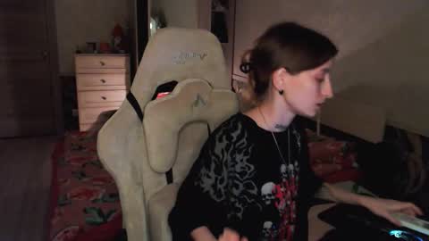 Snapshot of cath_dysphoria_ chatting on September 23, 2025, 8:23 pm CATH online show from September 23, 2025, 8:23 pm