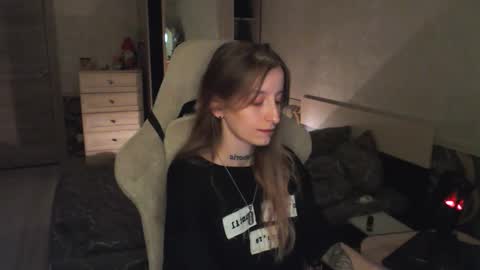 Snapshot of cath_dysphoria_ chatting on October 15, 2025, 8:20 pm CATH online show from October 15, 2025, 8:20 pm