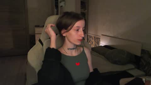 Snapshot of cath_dysphoria_ chatting on May 20, 2026, 8:26 pm CATH online show from May 20, 2026, 8:26 pm