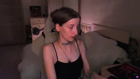 Snapshot of cath_dysphoria_ chatting on August 8, 2026, 6:54 pm CATH online show from August 8, 2026, 6:54 pm
