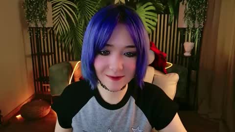 Snapshot of catharinejones chatting on June 5, 2026, 10:21 am KettieHi My name is Katie I love drawing and I can play the guitar. And love dancing online show from June 5, 2026, 10:21 am