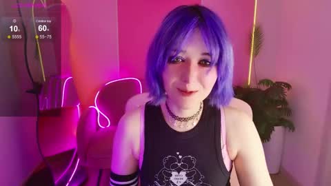 Snapshot of catharinejones chatting on June 6, 2026, 10:20 am KettieHi My name is Katie I love drawing and I can play the guitar. And love dancing online show from June 6, 2026, 10:20 am