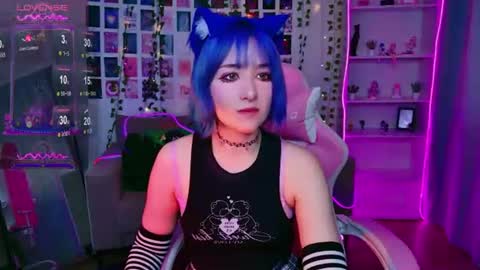 Snapshot of catharinejones chatting on June 14, 2026, 6:37 am KettieHi My name is Katie I love drawing and I can play the guitar. And love dancing online show from June 14, 2026, 6:37 am