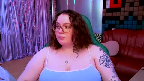 Snapshot of catherineclaire chatting on May 4, 2026, 3:30 pm catherineclaire online show from May 4, 2026, 3:30 pm