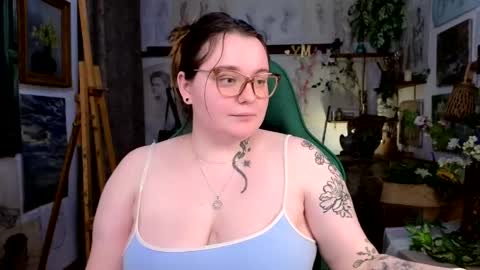 Snapshot of catherineclaire chatting on May 5, 2026, 4:48 pm catherineclaire online show from May 5, 2026, 4:48 pm
