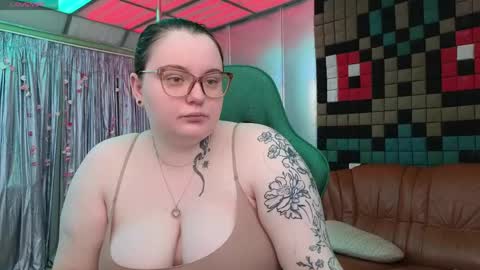 Snapshot of catherineclaire chatting on May 14, 2026, 11:06 am catherineclaire online show from May 14, 2026, 11:06 am