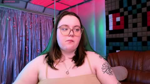 Snapshot of catherineclaire chatting on May 19, 2026, 4:35 pm catherineclaire online show from May 19, 2026, 4:35 pm
