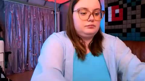 Snapshot of catherineclaire chatting on June 1, 2026, 4:52 pm catherineclaire online show from June 1, 2026, 4:52 pm