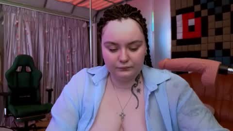 Snapshot of catherineclaire chatting on June 9, 2026, 6:08 pm catherineclaire online show from June 9, 2026, 6:08 pm
