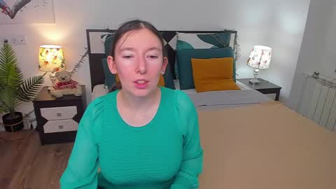 Catrin online show from March 2, 2025, 10:03 am