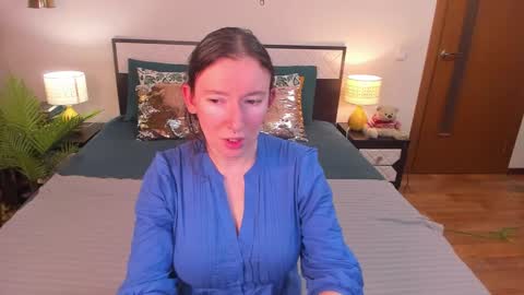 Catrin online show from March 28, 2026, 2:11 am