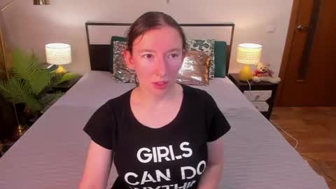 Catrin online show from July 13, 2026, 3:42 am