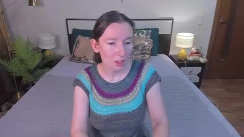 Catrin online show from July 27, 2026, 2:40 am