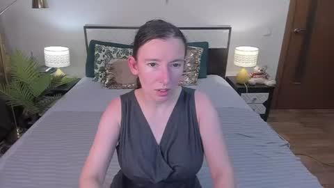 Catrin online show from August 4, 2026, 2:15 am