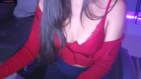 catherinstone online show from December 1, 2025, 10:42 am