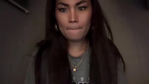 Snapshot of cathy_sanches chatting on November 1, 2025, 2:41 pm cathy online show from November 1, 2025, 2:41 pm