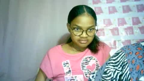 Snapshot of cathyxlisa chatting on October 1, 2025, 6:19 am CathyXLisa online show from October 1, 2025, 6:19 am