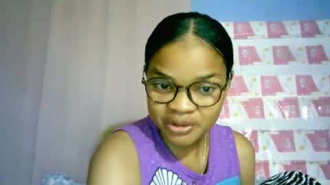 Snapshot of cathyxlisa chatting on October 20, 2025, 5:41 am CathyXLisa online show from October 20, 2025, 5:41 am