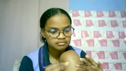 Snapshot of cathyxlisa chatting on November 1, 2025, 9:33 am CathyXLisa online show from November 1, 2025, 9:33 am