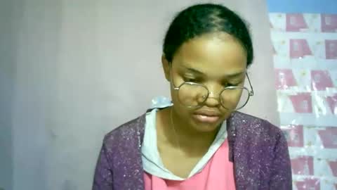 CathyXLisa online show from May 4, 2026, 9:38 am