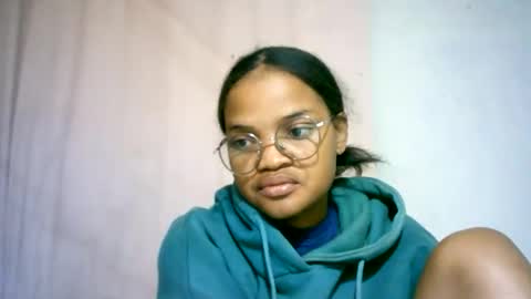 Snapshot of cathyxlisa chatting on June 10, 2026, 10:36 am CathyXLisa online show from June 10, 2026, 10:36 am