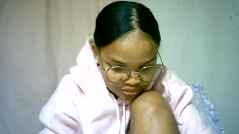 Snapshot of cathyxlisa chatting on June 17, 2026, 7:00 am CathyXLisa online show from June 17, 2026, 7:00 am