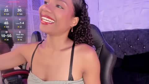 Snapshot of catiusca_dl chatting on June 6, 2026, 5:17 pm Catiusca online show from June 6, 2026, 5:17 pm