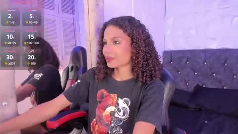 Snapshot of catiusca_dl chatting on June 29, 2026, 5:02 pm Catiusca online show from June 29, 2026, 5:02 pm