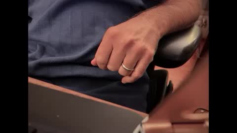 catmandoo21001 online show from October 17, 2025, 2:48 am