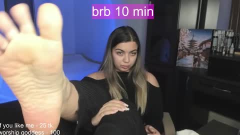 Catrina or just Cat online show from December 28, 2024, 9:30 pm