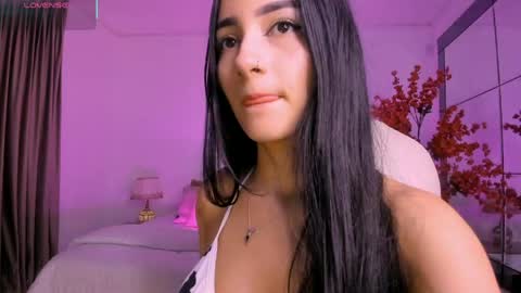 Catty online show from June 1, 2026, 7:37 pm