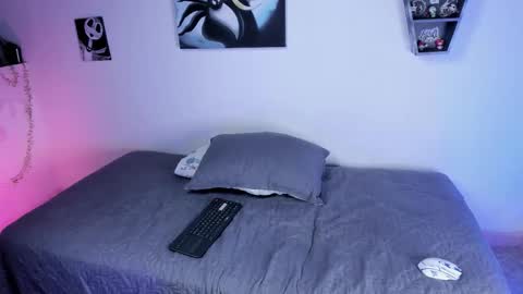 CattNamy online show from February 5, 2026, 5:23 am