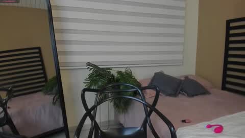 Caty  online show from February 8, 2026, 12:25 am