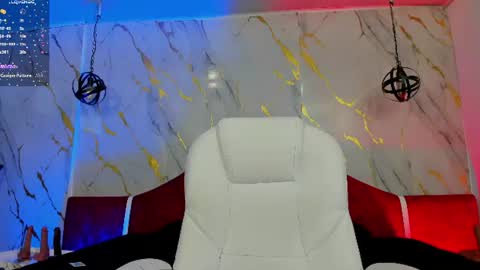 Snapshot of caty_sex4u chatting on July 22, 2026, 10:07 am caty online show from July 22, 2026, 10:07 am