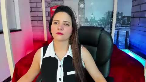 Snapshot of caty_sex4u chatting on July 28, 2026, 10:10 am caty online show from July 28, 2026, 10:10 am