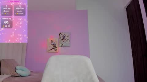 Cay online show from October 7, 2025, 12:24 pm